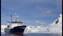 Antarctica - Sarsen Yacht -  Paradise Bay 